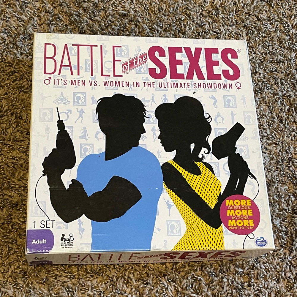 LIKE NEW BATTLE OS THE SEXES BOARD GAME